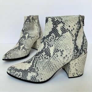 Steve Madden Women’s 9 Snake Print Jillian Heeled Ankle Zip Bootie Boots